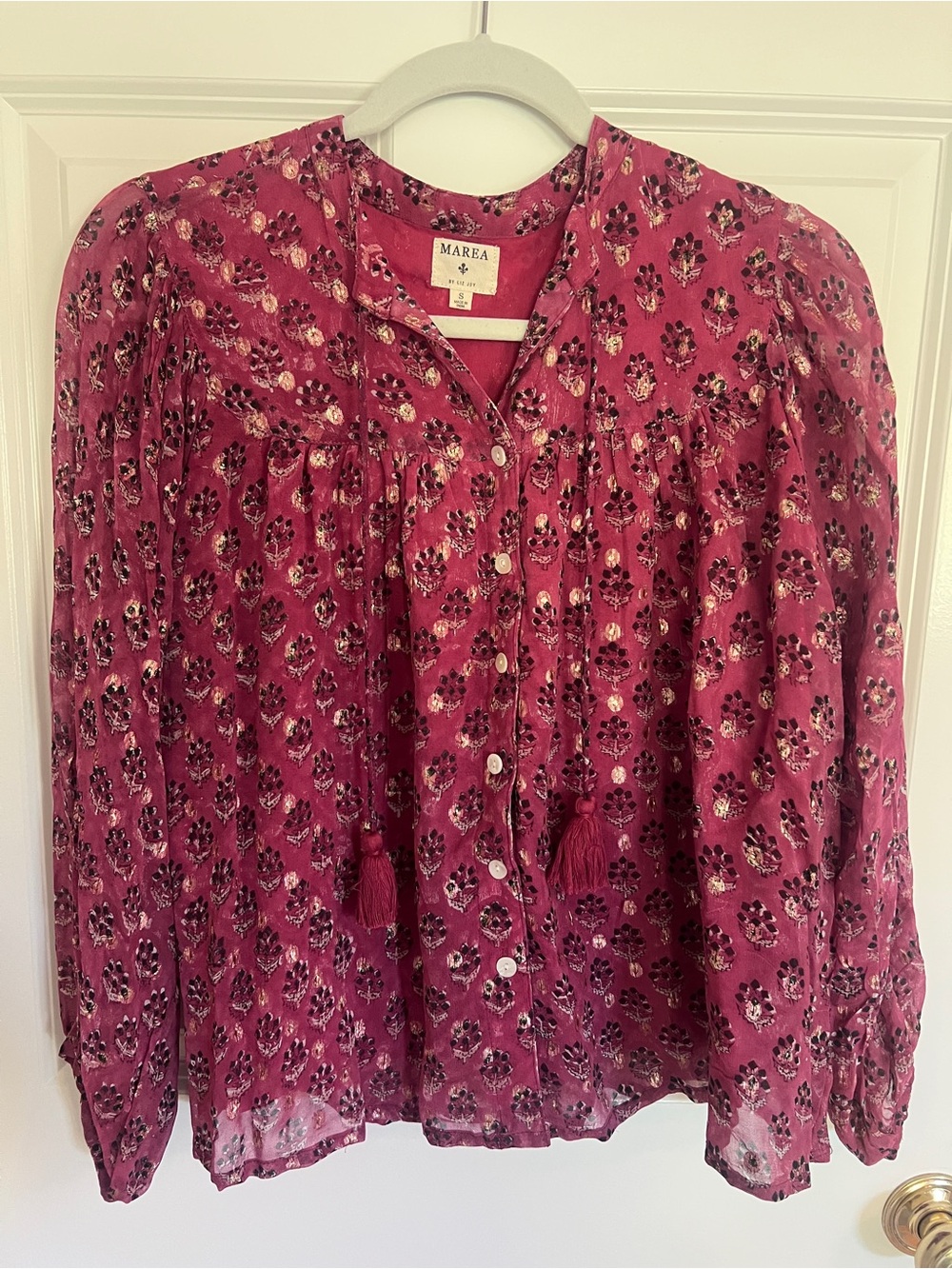 Marea by Liz Joy Women's Floral Button-Front Blouse in Berry